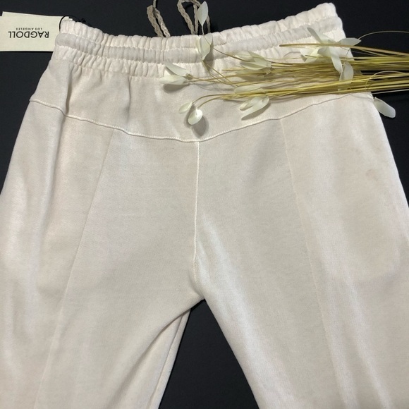 RAGDOLL LA Trousers Cut-Out in Creme - Picture 7 of 12